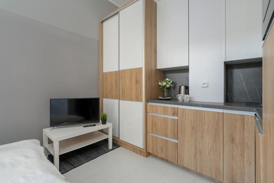 TV and multimedia, Kitchen or kitchenette