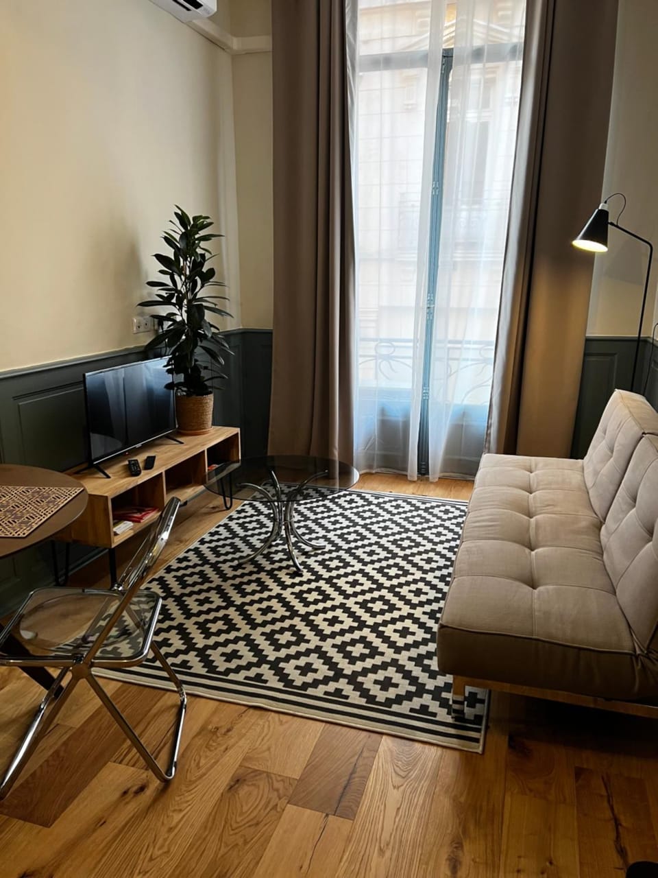 TV and multimedia, Living room