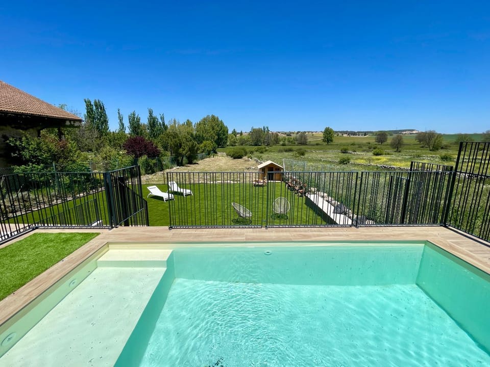 Garden, Swimming pool
