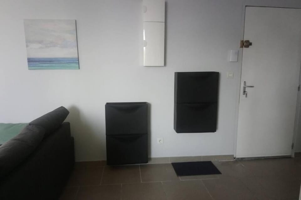 Facade/entrance, Living room, Seating area