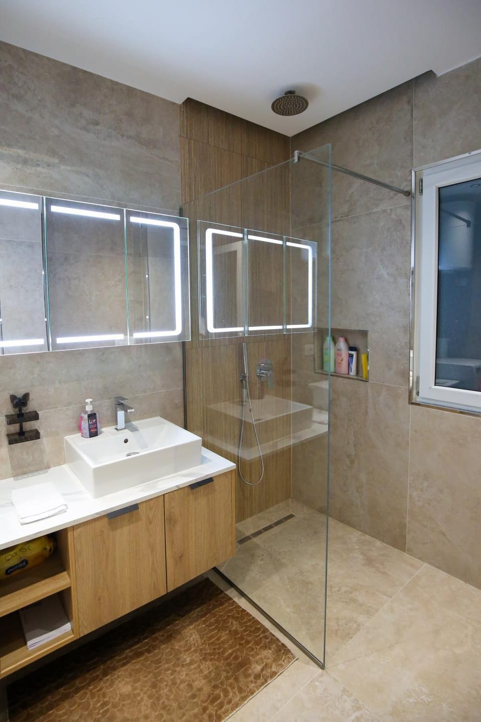 Shower, Bathroom