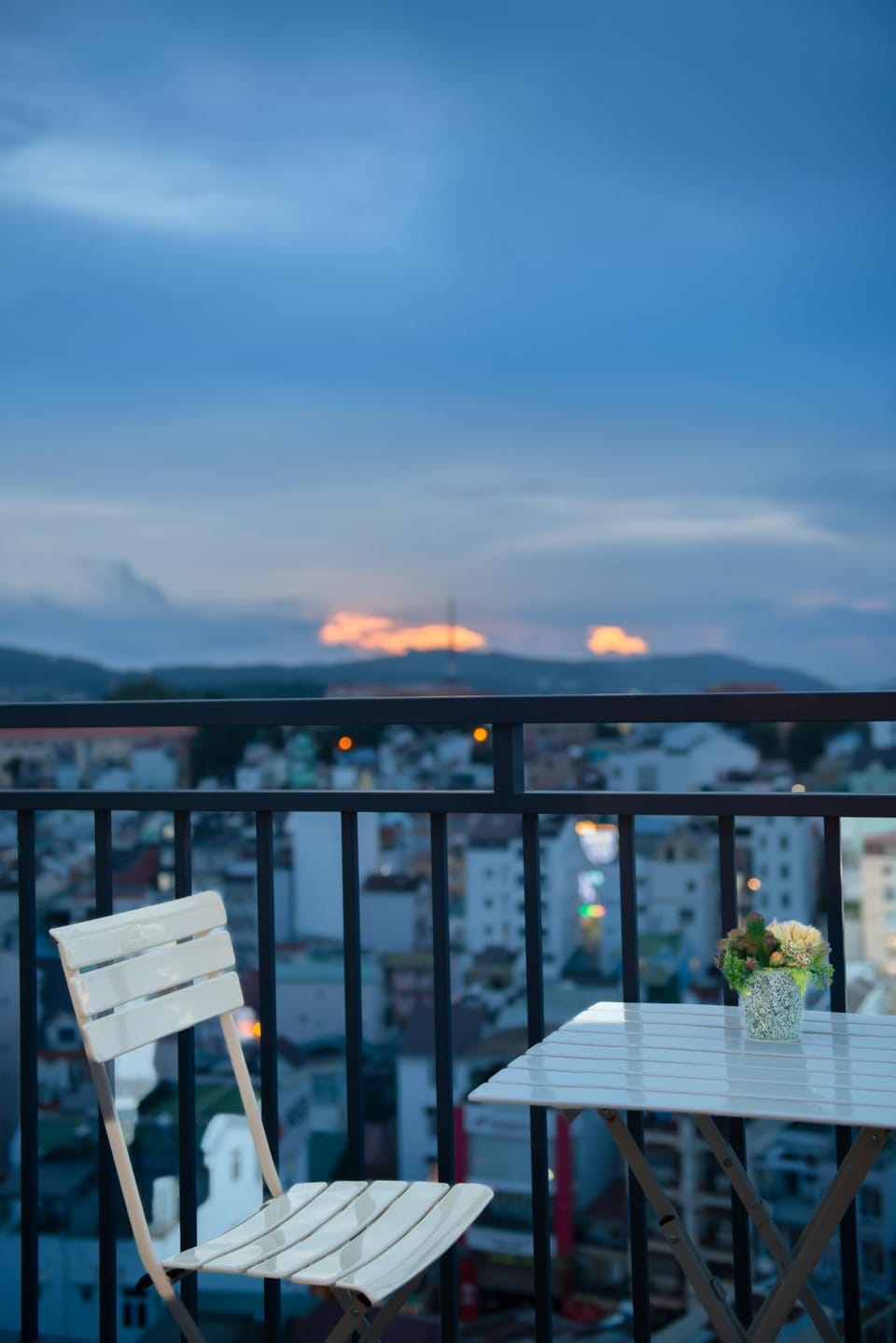 View (from property/room), Balcony/Terrace