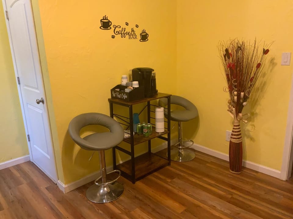 Coffee/tea facilities