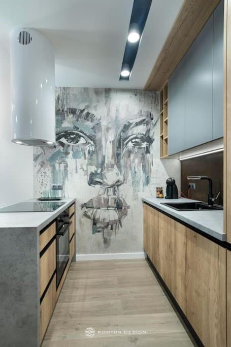 Kitchen or kitchenette, pet friendly, stove