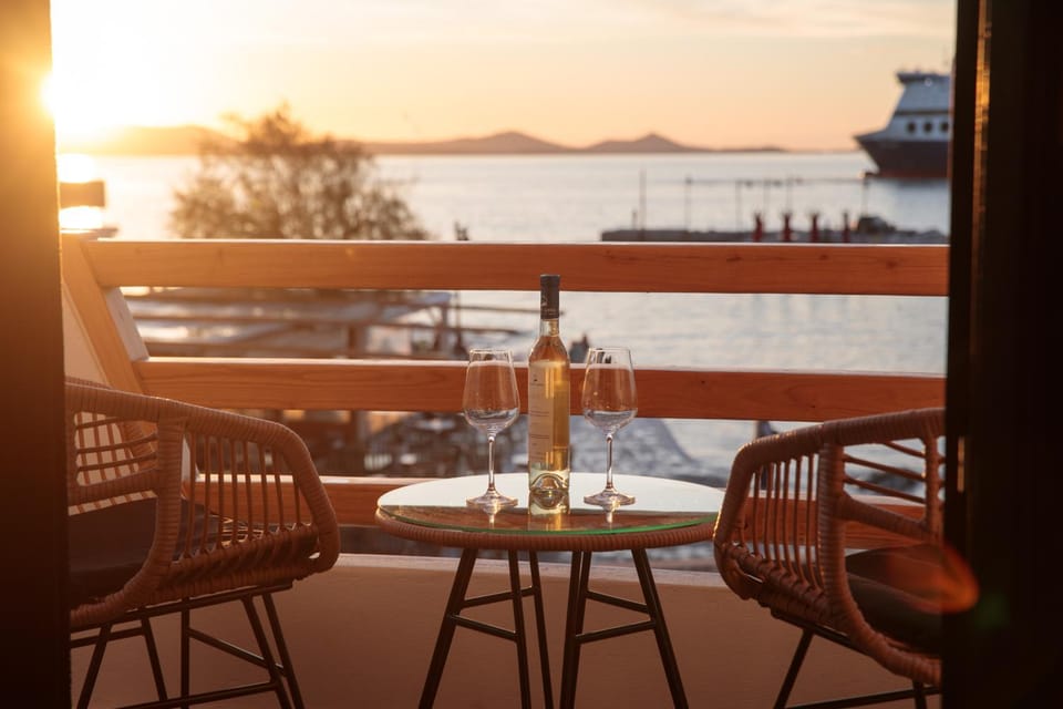 Natural landscape, View (from property/room), Balcony/Terrace, Sea view