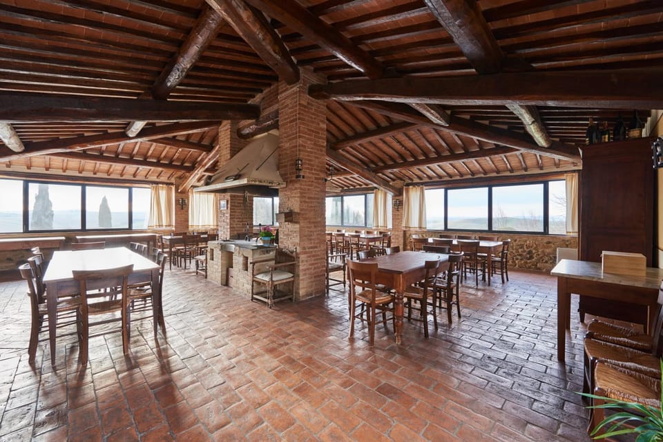 Dining area, Meeting/conference room