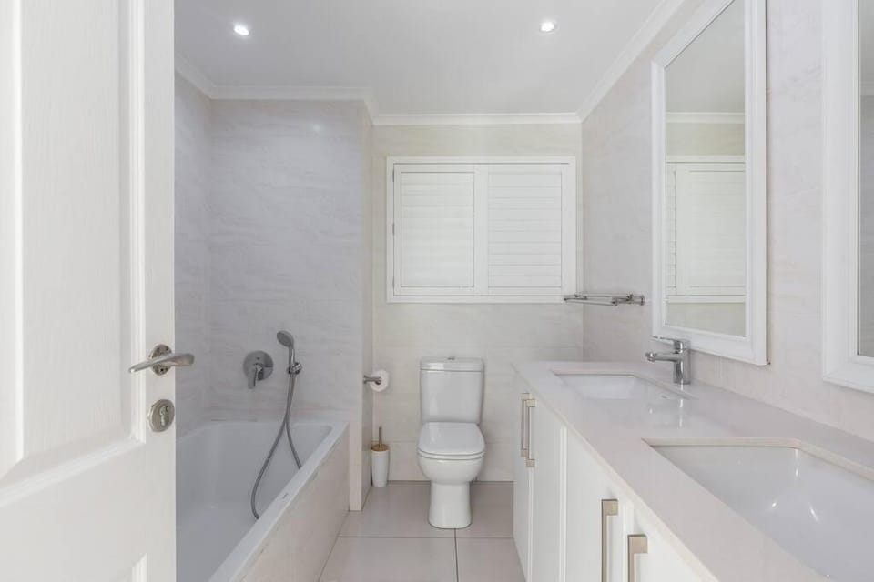 7 Kenwyn On Sea Apartment in Dolphin Coast