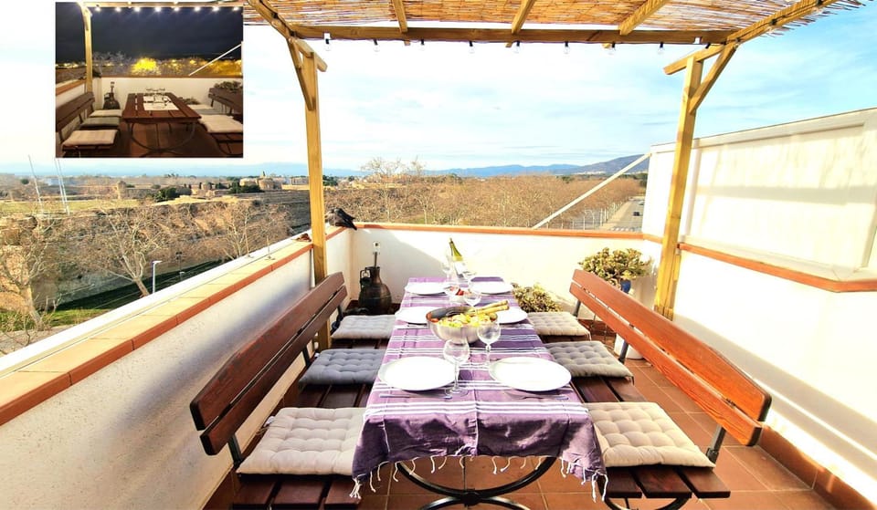 Patio, Natural landscape, View (from property/room), Balcony/Terrace, Seating area, Dining area