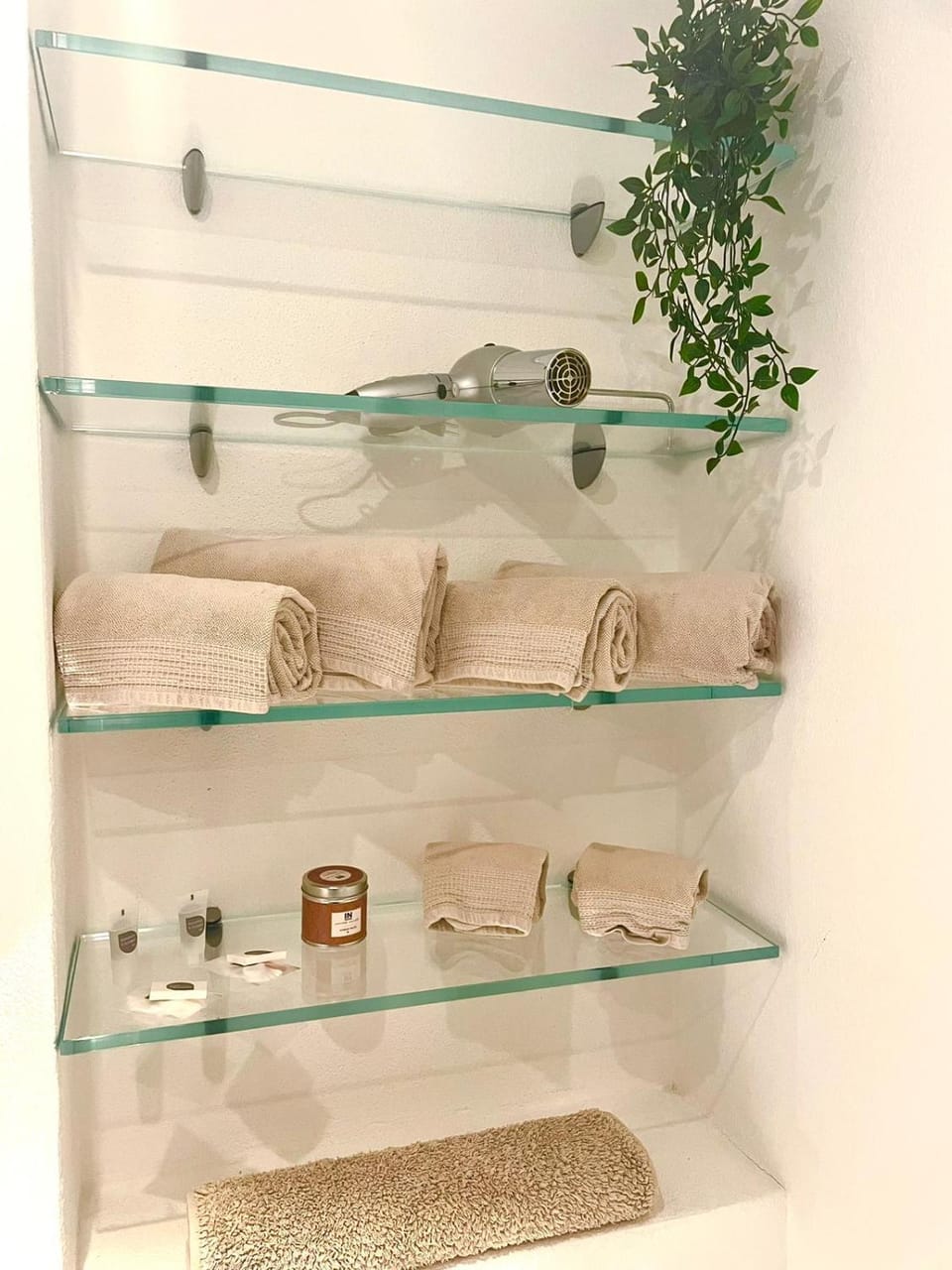 Bathroom, heating, towels