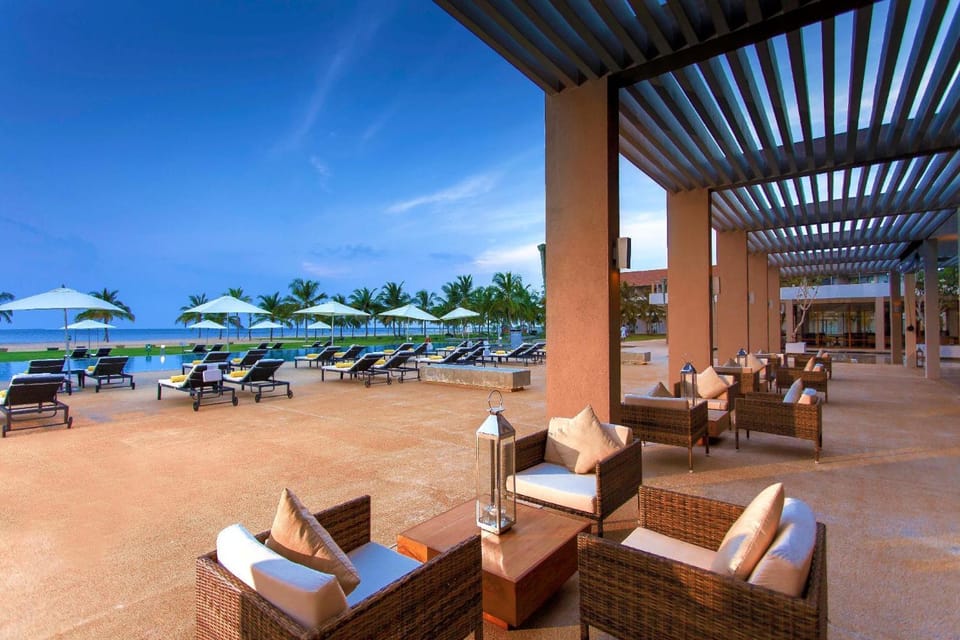 Lounge or bar, Swimming pool