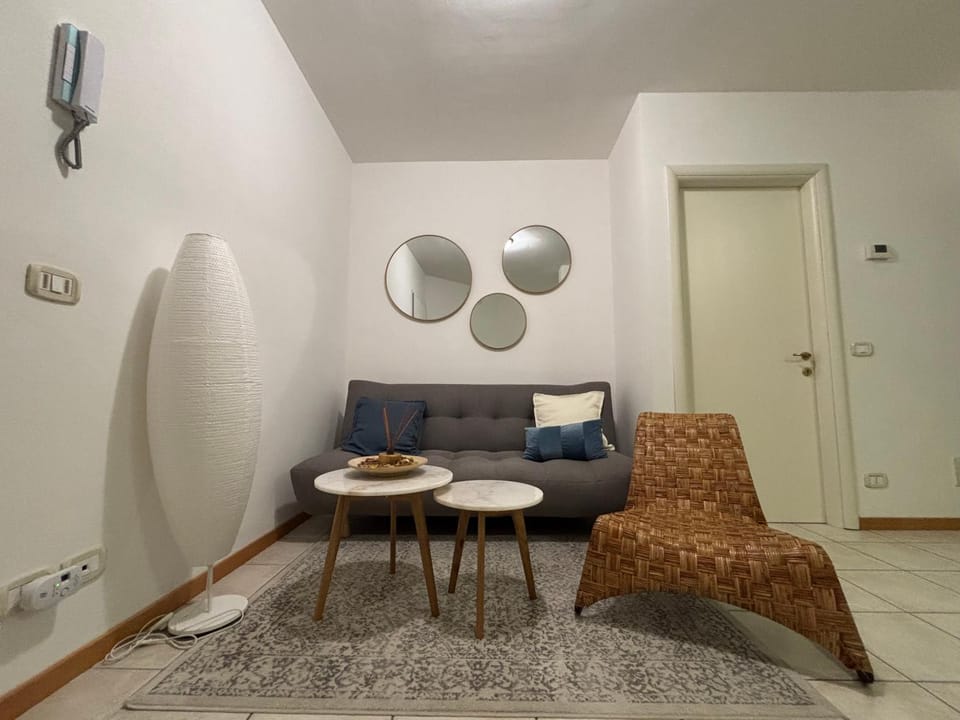 Il Cedro con wi-fi e parcheggio gratuiti Apartment in Lucca