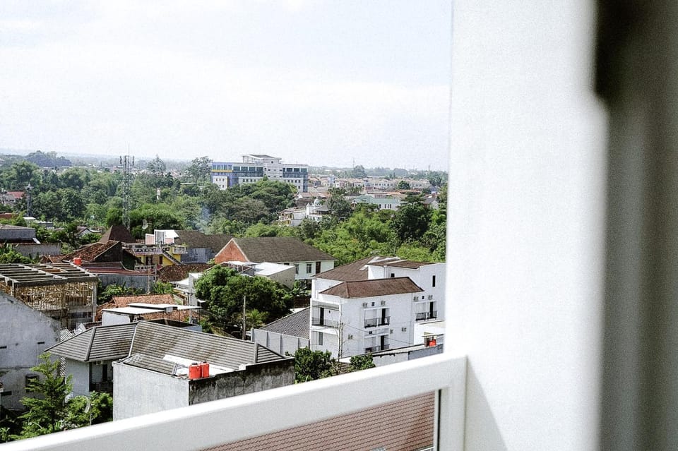 View (from property/room), City view