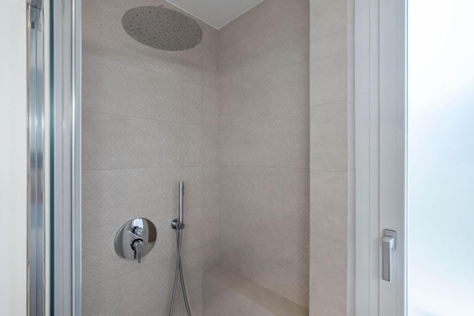 Easylife - Milano- Privata Angera 10S - Centrale Apartment in Milan
