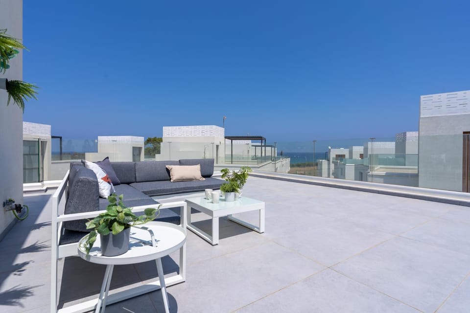 Day, View (from property/room), Balcony/Terrace, Seating area