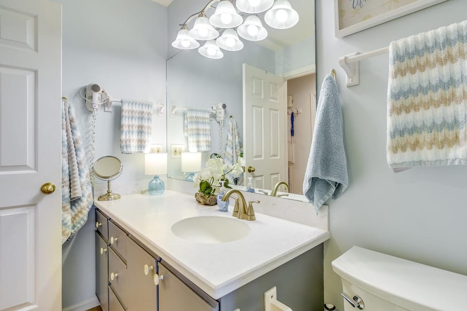 Sunset Beach Condo: Ideal Golfing Getaway! House in Sunset Beach
