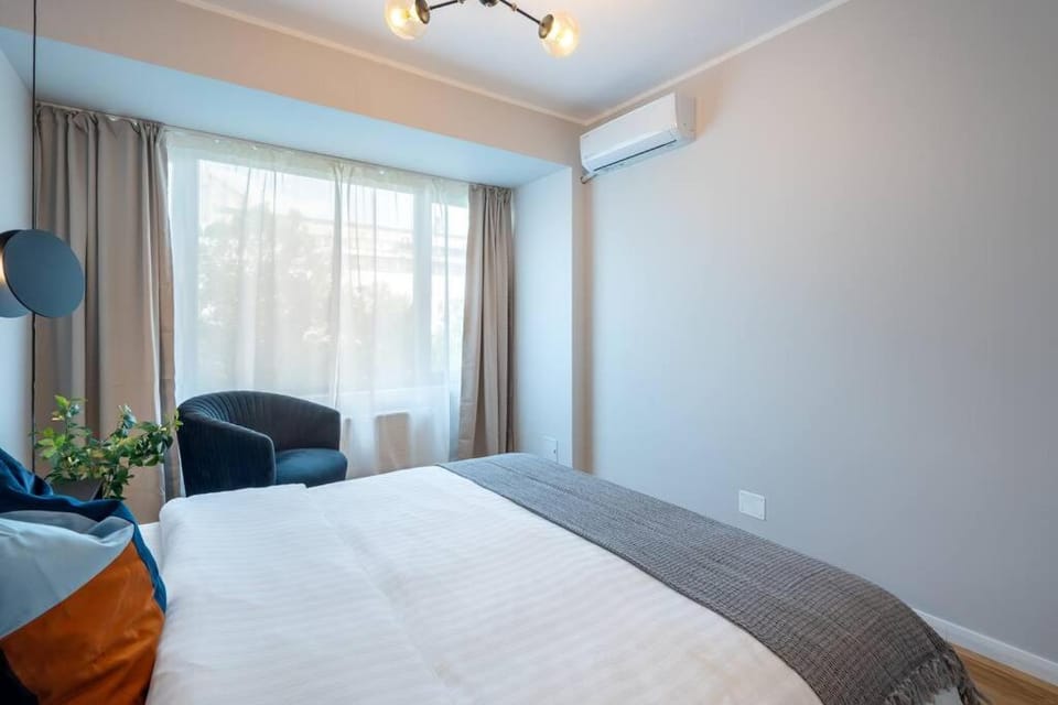 Bright & Calm - 2BR - Top Location Apartment in Bucharest