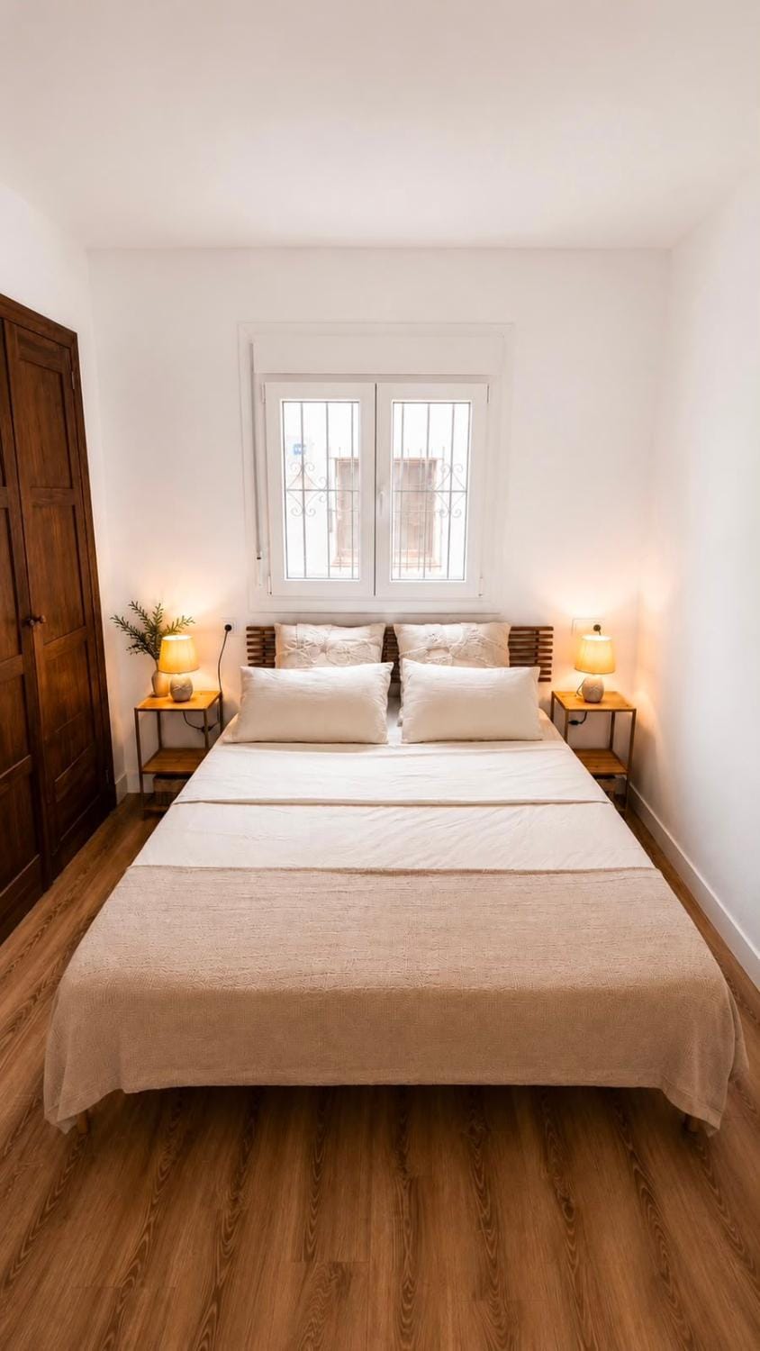 Bed, Balcony/Terrace, Bedroom, cot