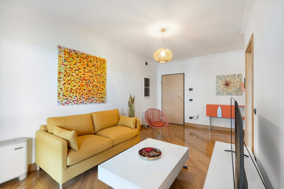 Amsterdam Suite Design + Posto auto Apartment in Rome
