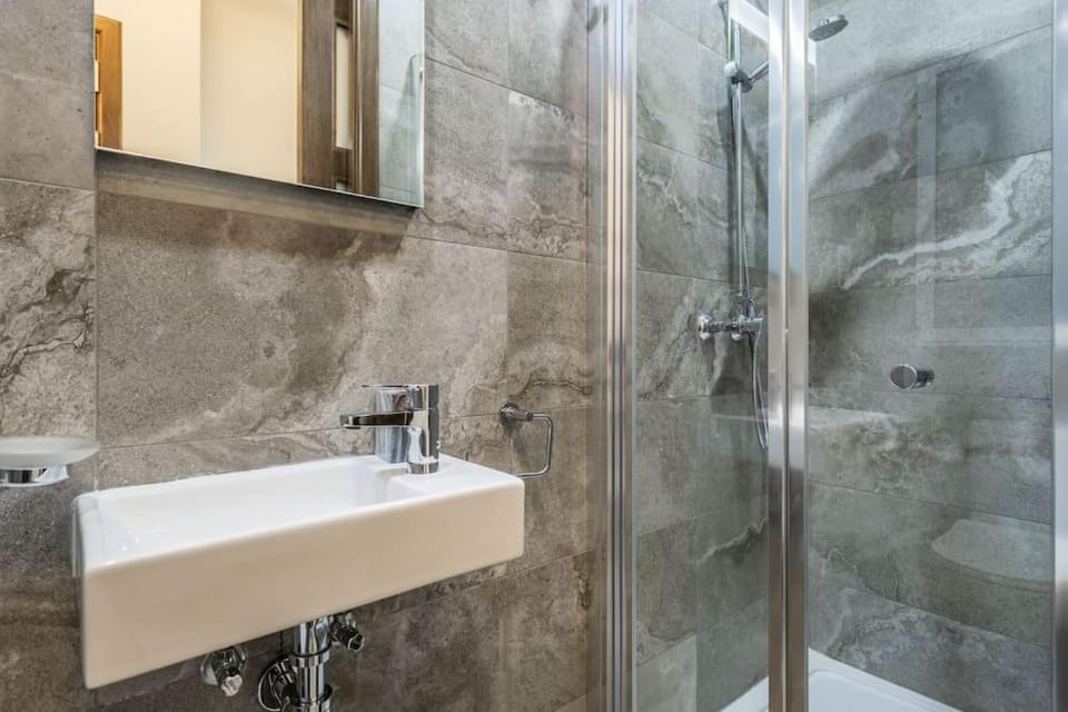 Nocturnal Elegance Apartment by Solea Apartment in Sliema