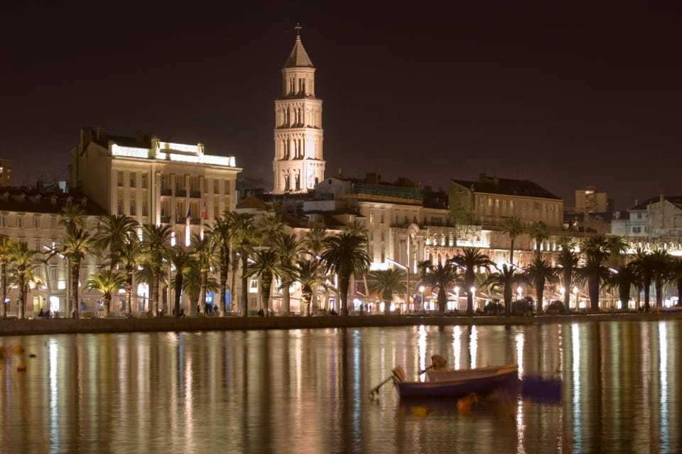 Nearby landmark, City view, Location