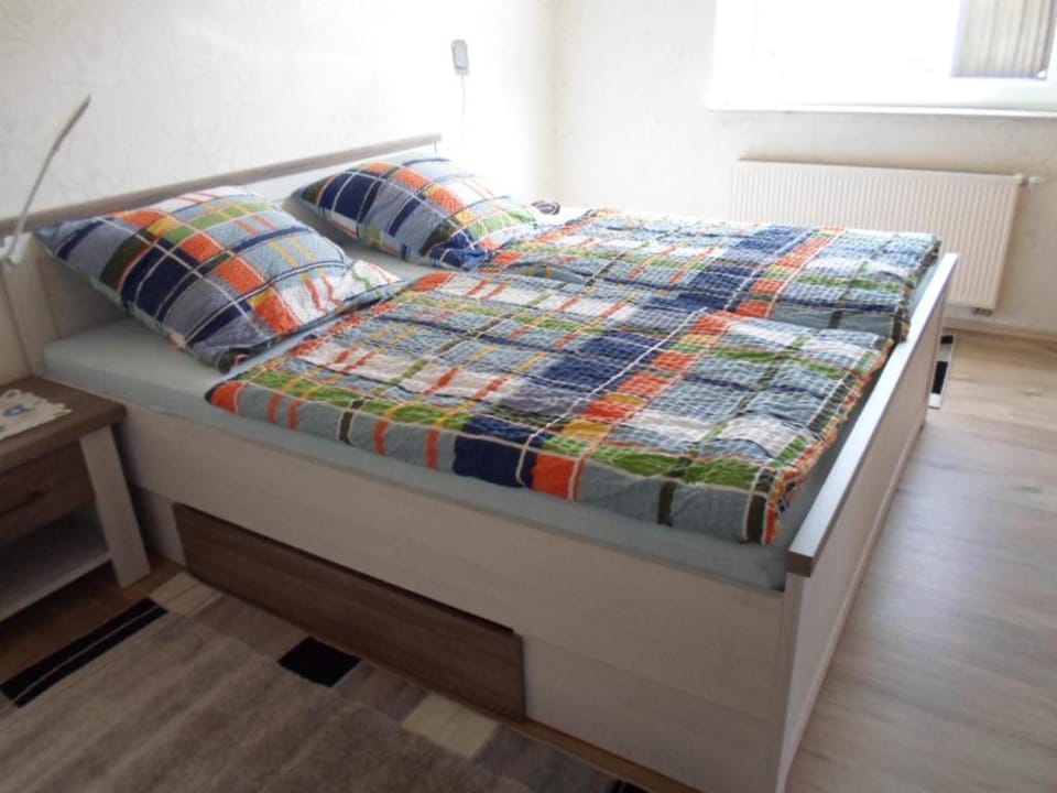 Bed, Photo of the whole room