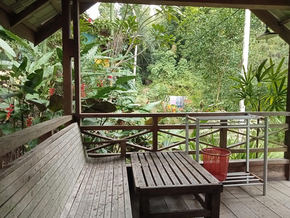 Thousand hills peaceful bungalows and expert jungle treks Bed and Breakfast in Indonesia