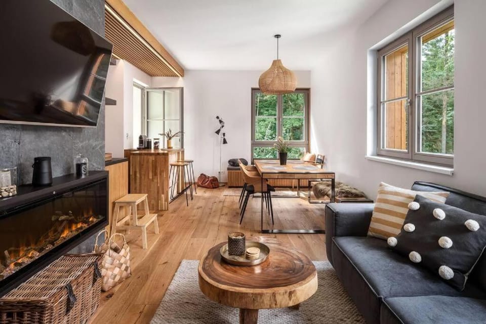 Luxury 2 Bedroom Mountain Escape Apartment in Lower Silesian Voivodeship