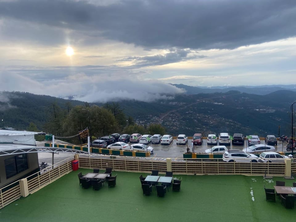 Mountain view, Sunrise, Parking