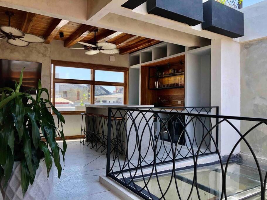 Casa San Antonio, Villa de diseño con piscina en la azotea. Villa in Cartagena