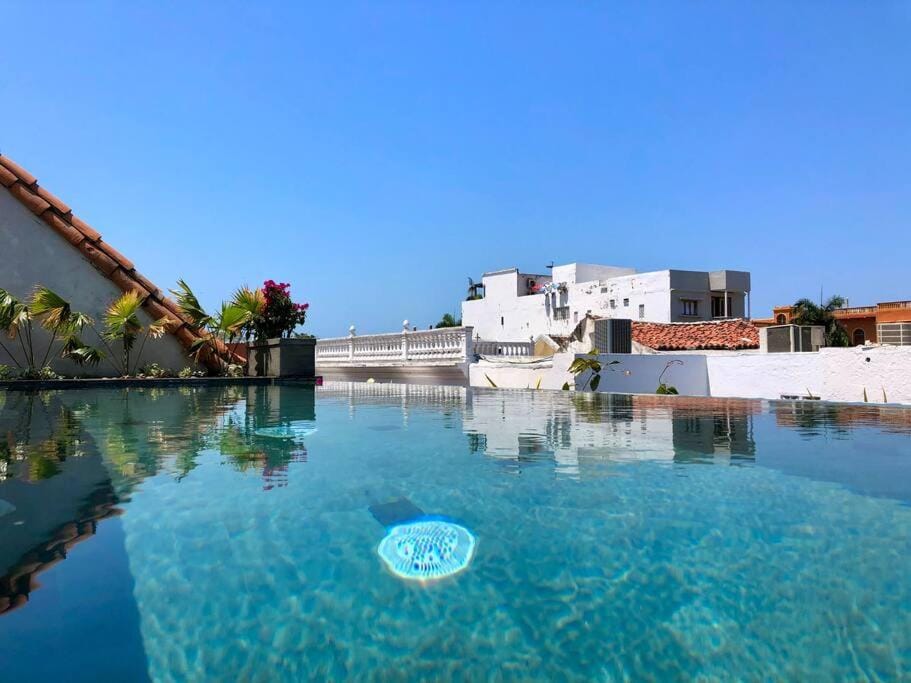 Casa San Antonio, Villa de diseño con piscina en la azotea. Villa in Cartagena