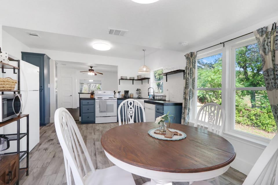 Guadalupe Getaway House in Canyon Lake