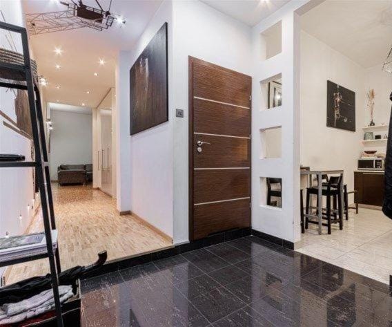 Kitchen or kitchenette, Living room, Dining area, minibar, pet friendly, wardrobe