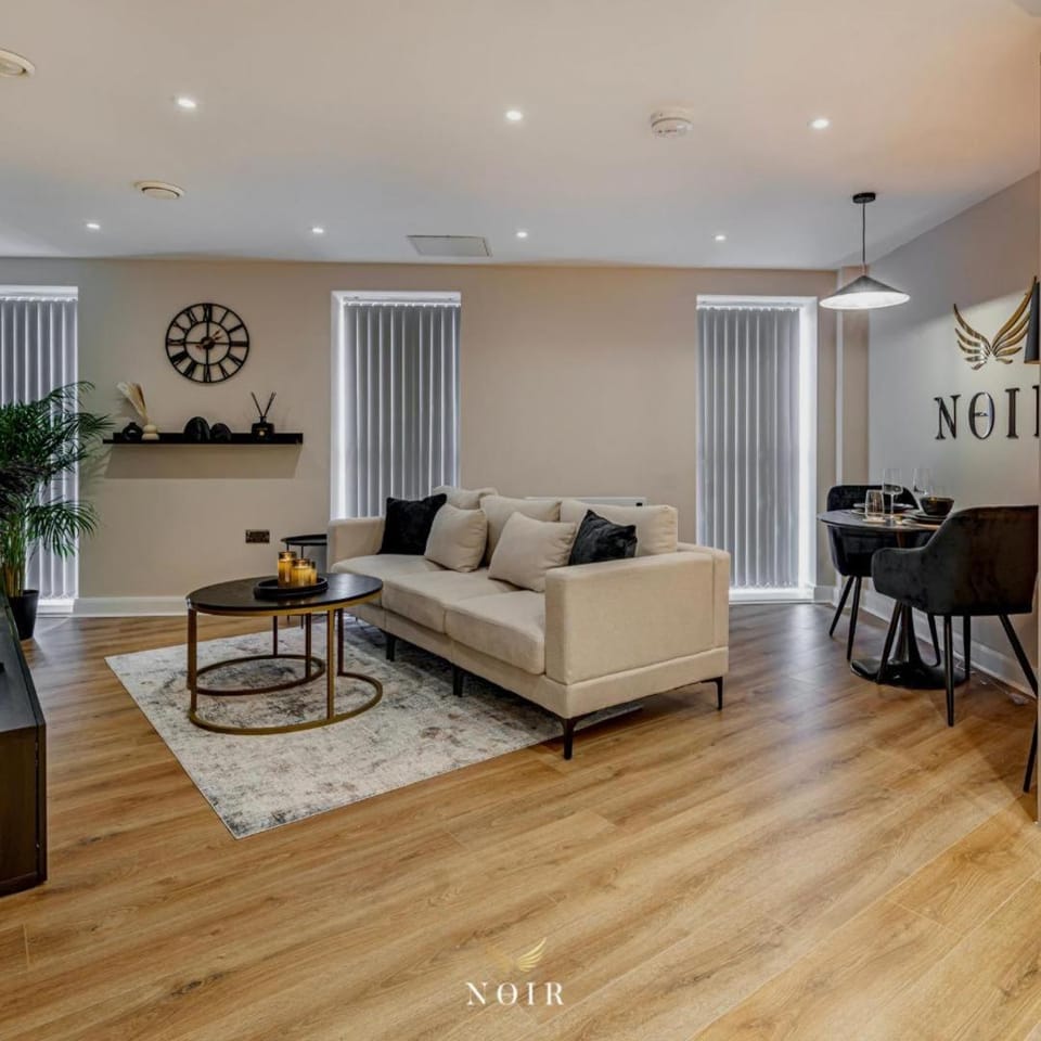 NOIR - Leeds City Centre Apartment Apartment in Leeds