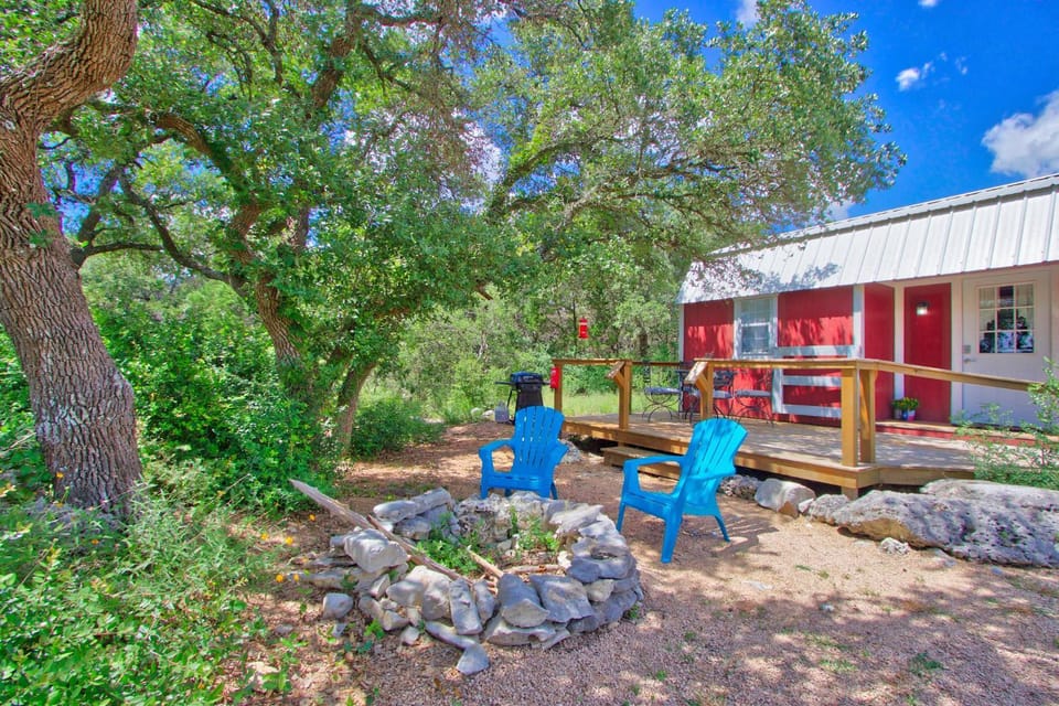 Sunflower Ridge Bungalow House in Canyon Lake