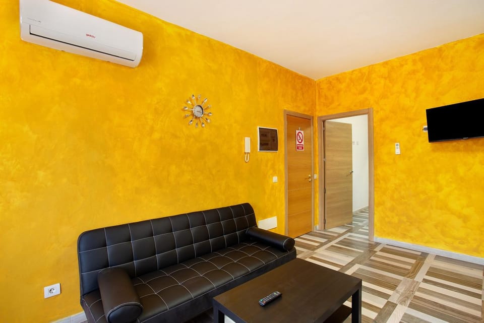 Property building, Living room
