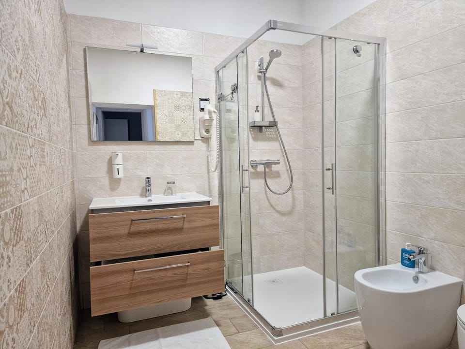 Bathroom, bidet, hair dryier