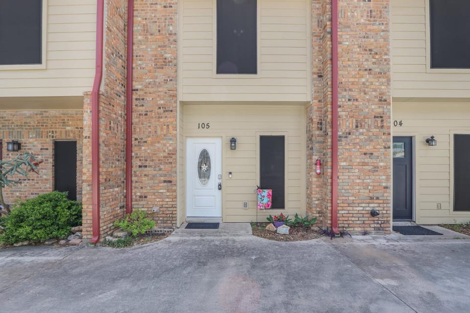 Cozy Glimmer House in Canyon Lake