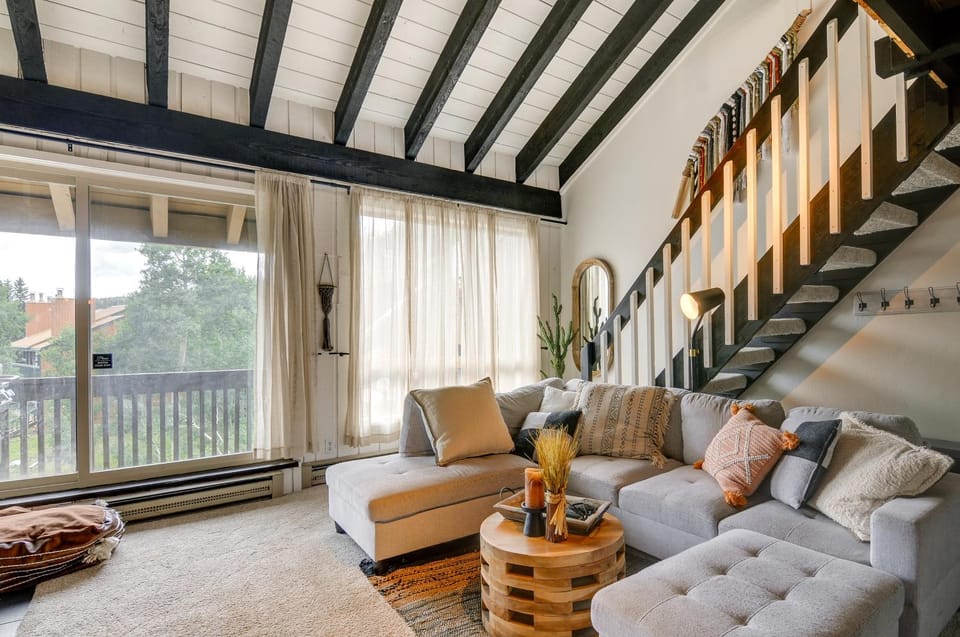 Brian Head Vacation Rental: Walk to Giant Steps! House in Brian Head