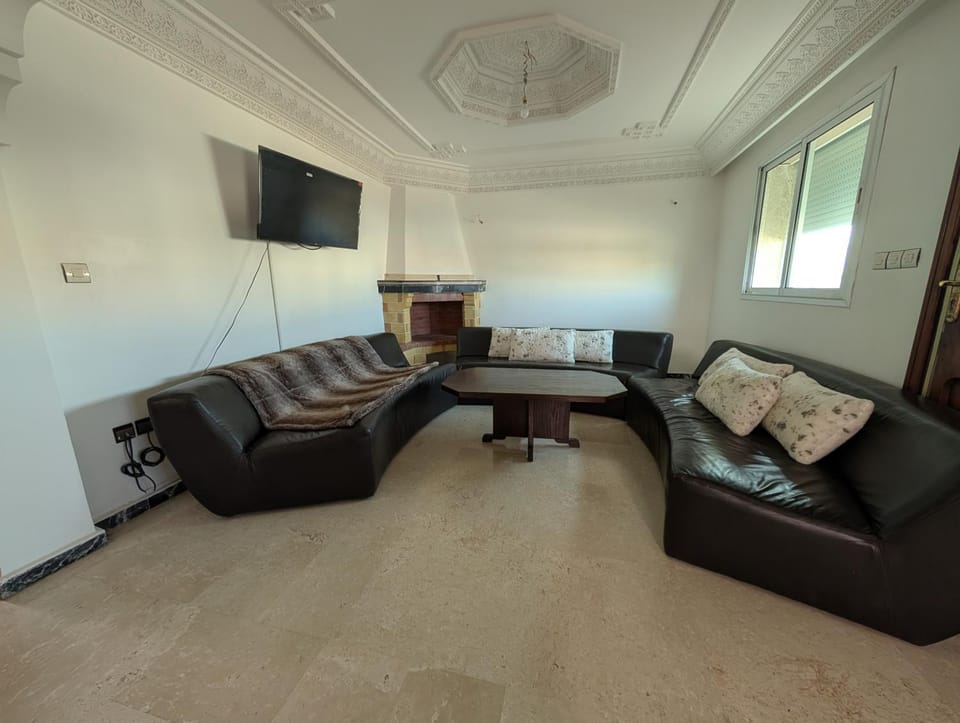 Etage Villa près de la mer, juste pour les familles Villa in Morocco