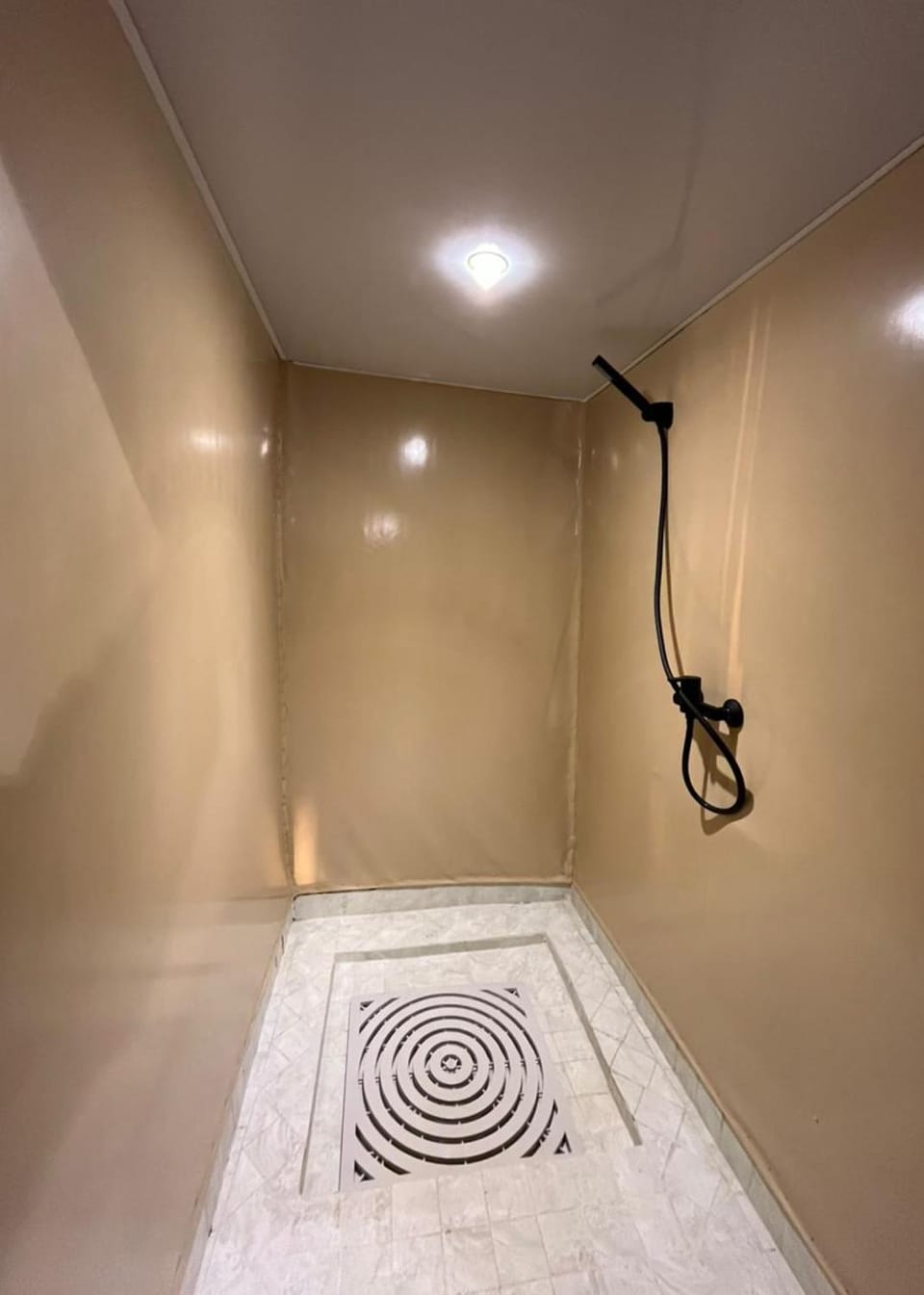 Shower, Property building
