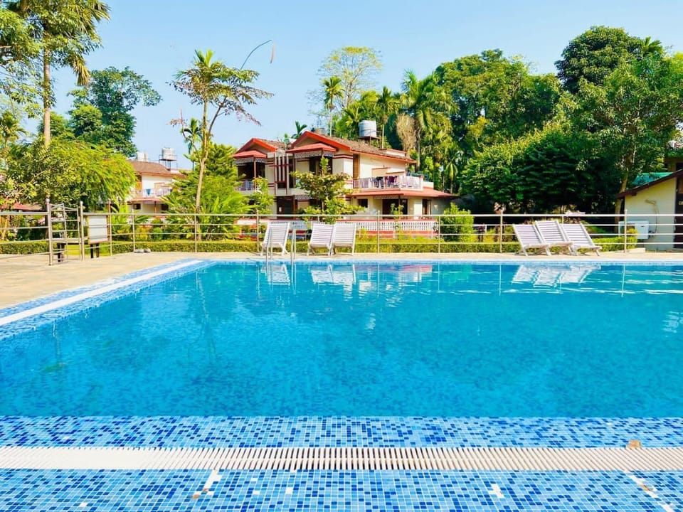 Property building, Swimming pool