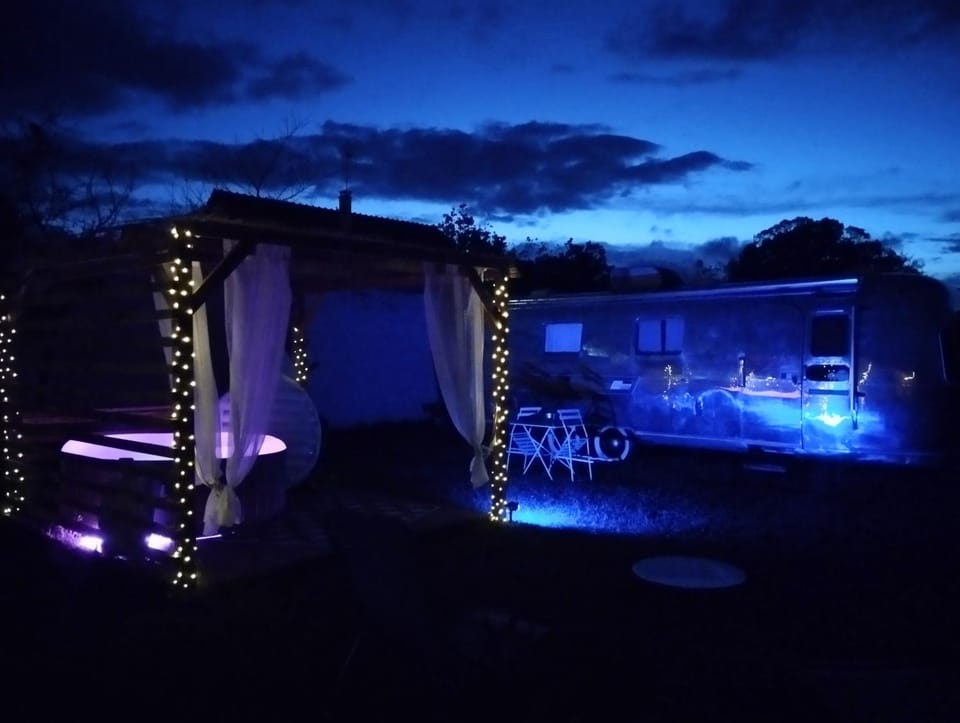 Patio, Night