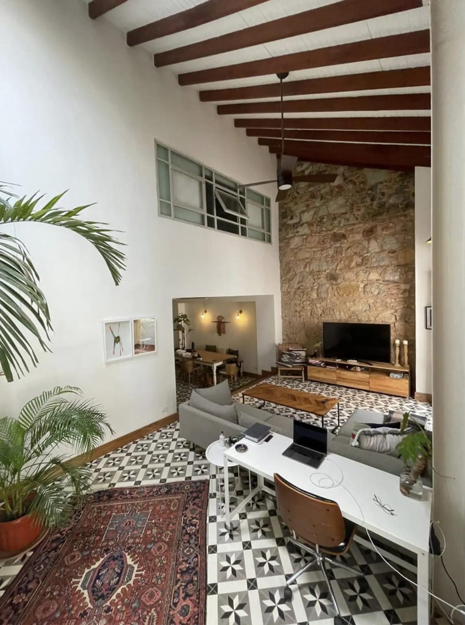 TV and multimedia, Living room, Seating area