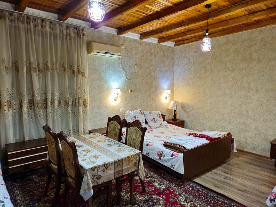 B&B Bahodir Bed and Breakfast in Europe
