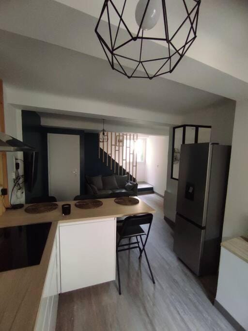 TV and multimedia, Kitchen or kitchenette, Dining area, pet friendly, stove