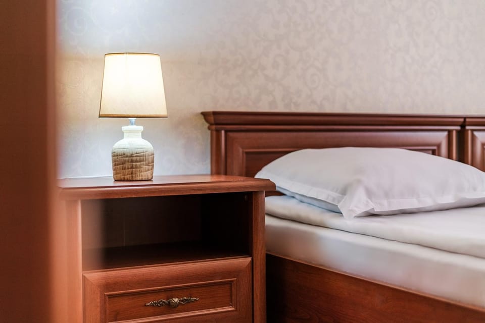 Bedroom, furniture