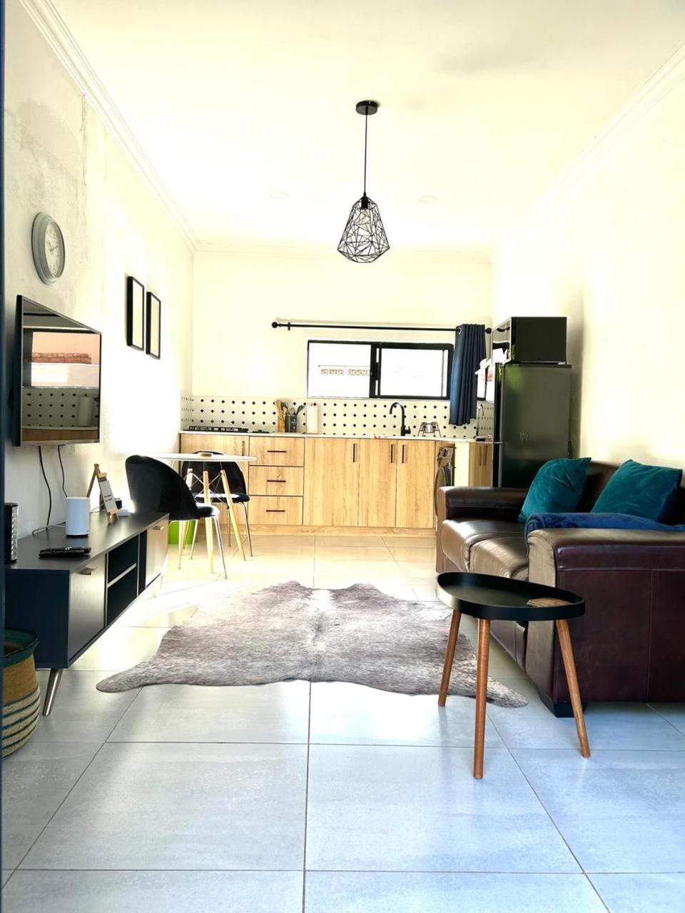 Kitchen or kitchenette, Seating area