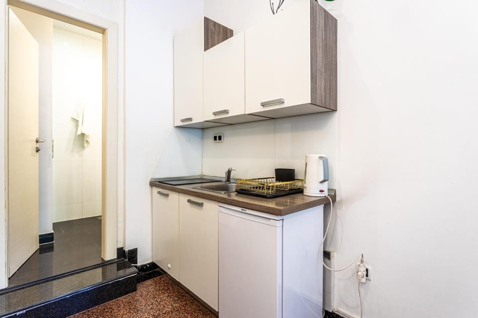 Kitchen or kitchenette, stove
