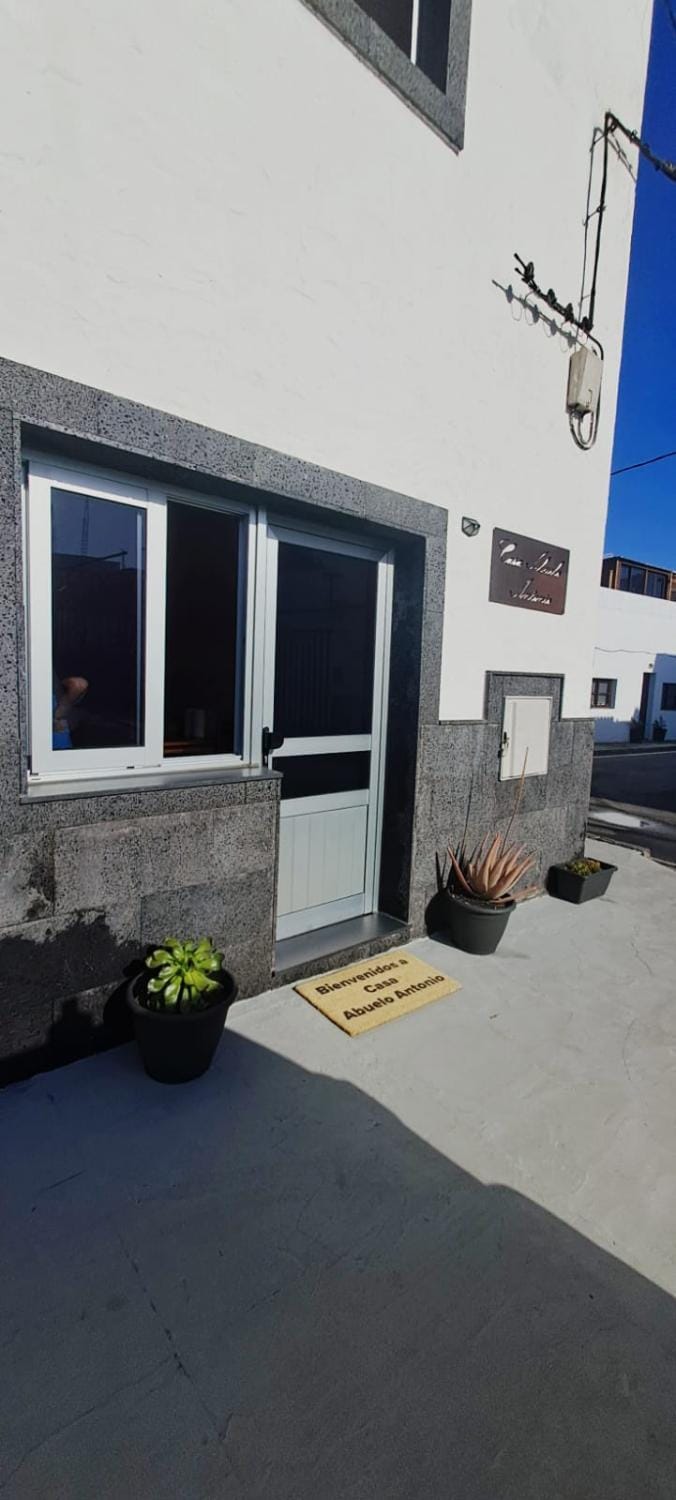 Casa Abuelo Antonio House in El Cotillo