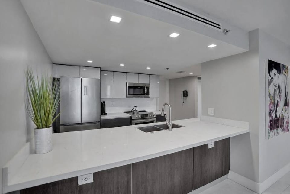 Coffee/tea facilities, Kitchen or kitchenette, dishwasher, minibar, pet friendly, stove, toaster